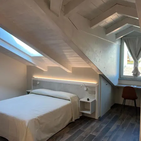 Osteria Senza Fretta For Rent 宾馆 3*
