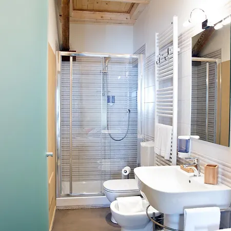 Osteria Senza Fretta For Rent 3*