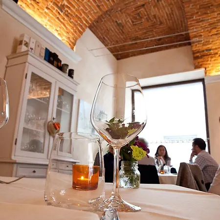 Osteria Senza Fretta For Rent